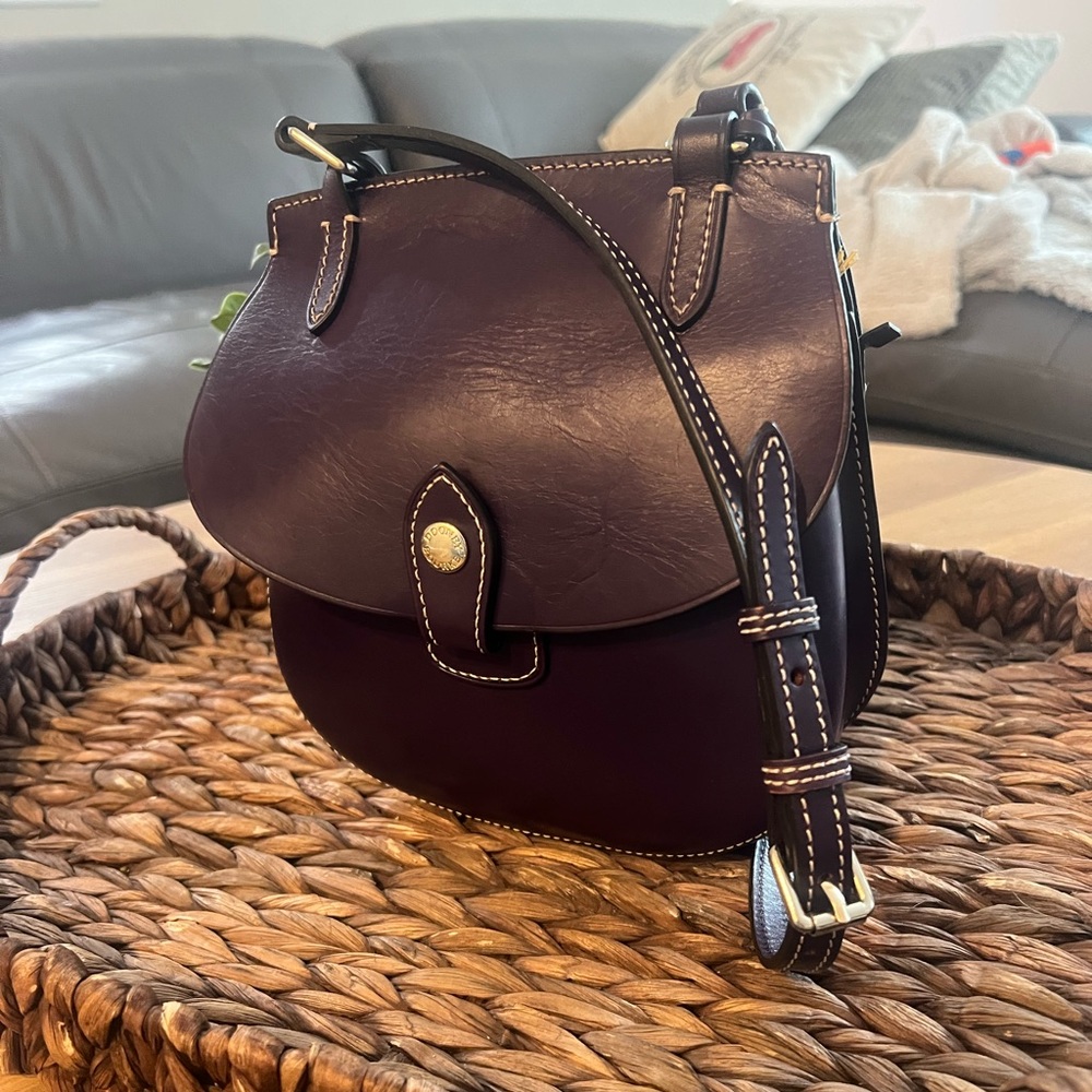 Dooney and Burke Alto Happy Leather Cross Body- Purple/Eggplant EUC